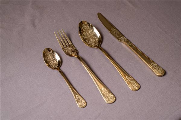 BAVARIA SET POSATE 24PZ ORO ART.3358 ROYAL